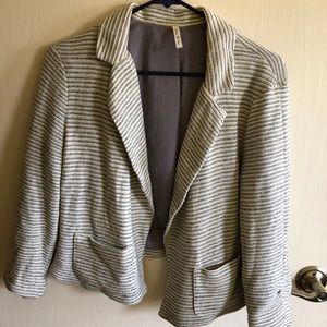 Anthropologie Willow & Clay Cream & Grey Blazer